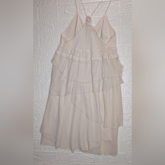 232- Wilfred 100% Silk Elegant Cream Layered Dress - Picture 6 of 8